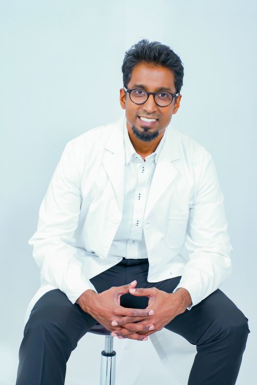 Dr Sashi - Orthopaedic Surgeon